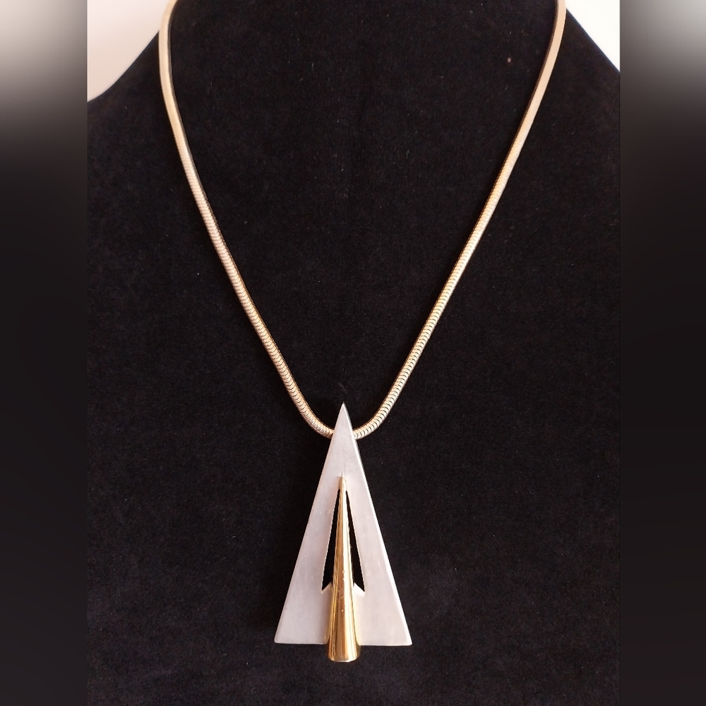 Geometric Silver Necklace Set - Picture 8 of 13